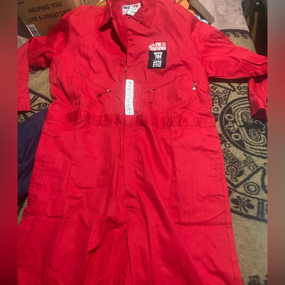 WALLS FR Flame Resistant Insulated Work Overalls Heavy Red Mens 54 Tall NWT’s
